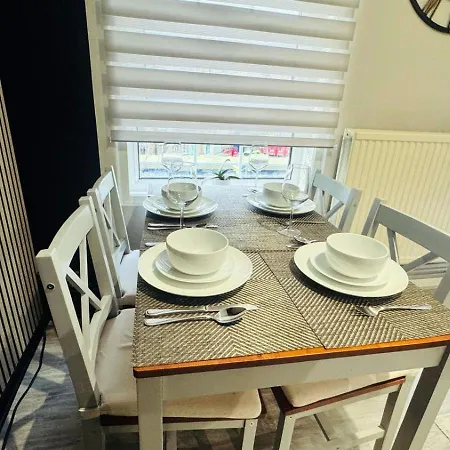 Gorgeous Rooms Near Canary Wharf London Exterior photo