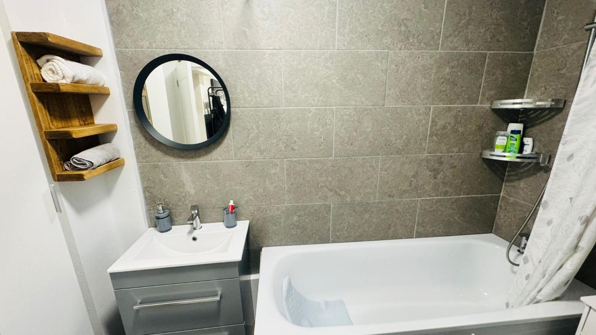 Gorgeous Near Canary Wharf Homestay London